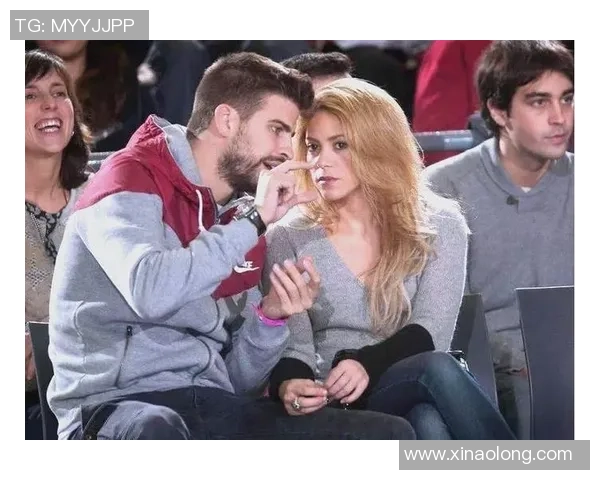 足球明星的妻子中谁的美貌最为出众引发热议与讨论